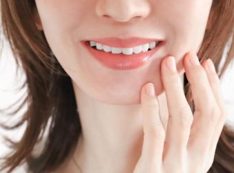 歯医者でクリーニングだけを受けることはできる？検査が必要な理由と注意点について